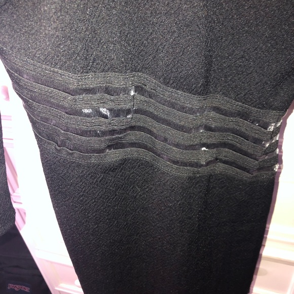 Black dress - Picture 5 of 6